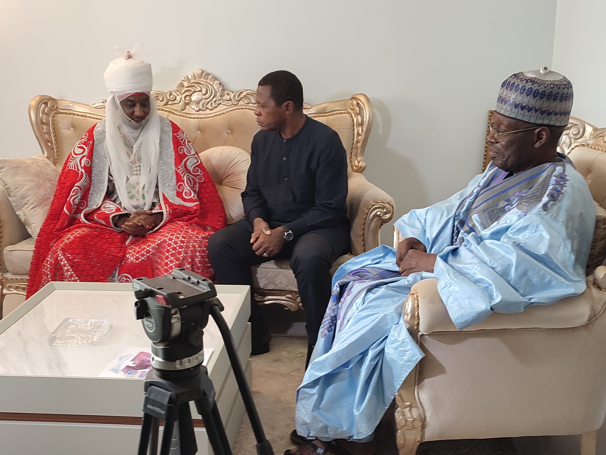 Minister Atanga Nji meets His Majesty Khalifa Sanusi II