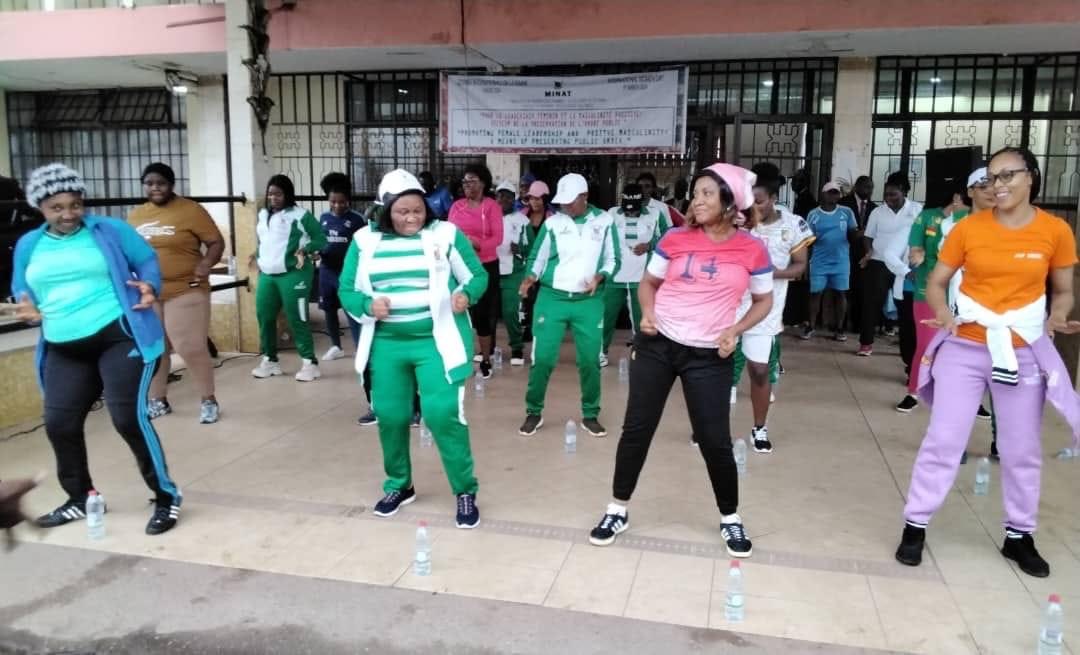 Les femmes MINAT se préparent pour l’IWD avec le sport