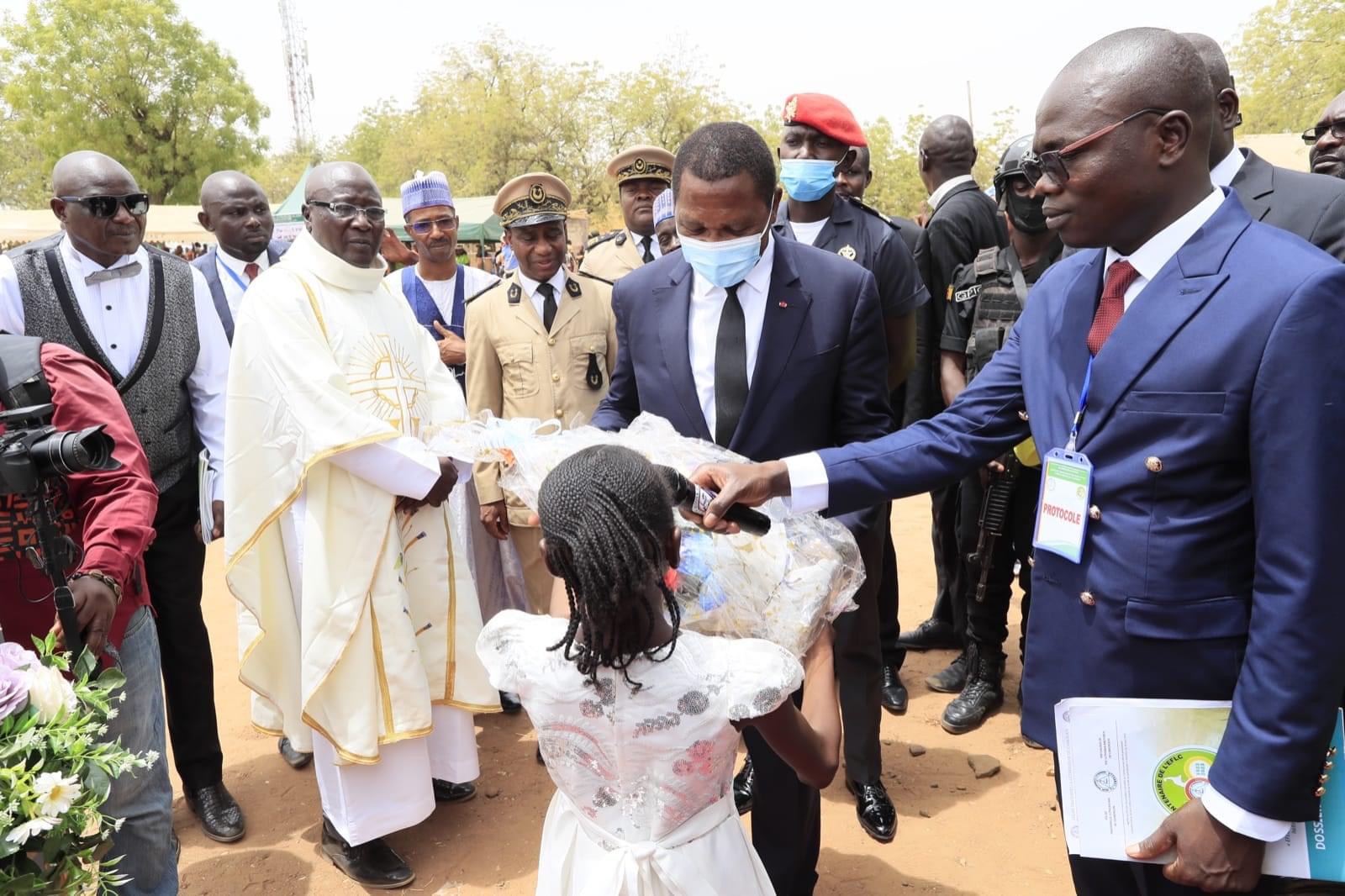 Centenaire de l’Église Fraternelle Luthérienne du Cameroun : ATANGA NJI Paul, représente le chef de l’État.