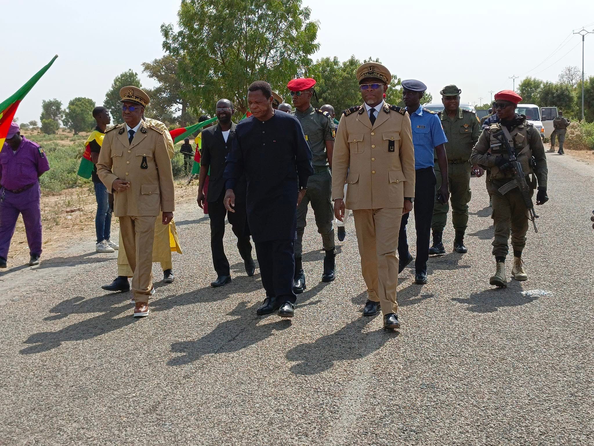 Minister Atanga Nji hands President Biya ‘s aid to 4351 rice farmers Yagoua