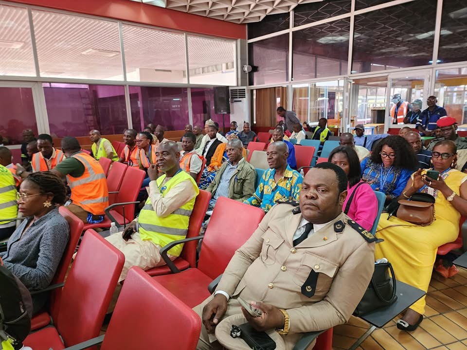 Aéroport international de Garoua :