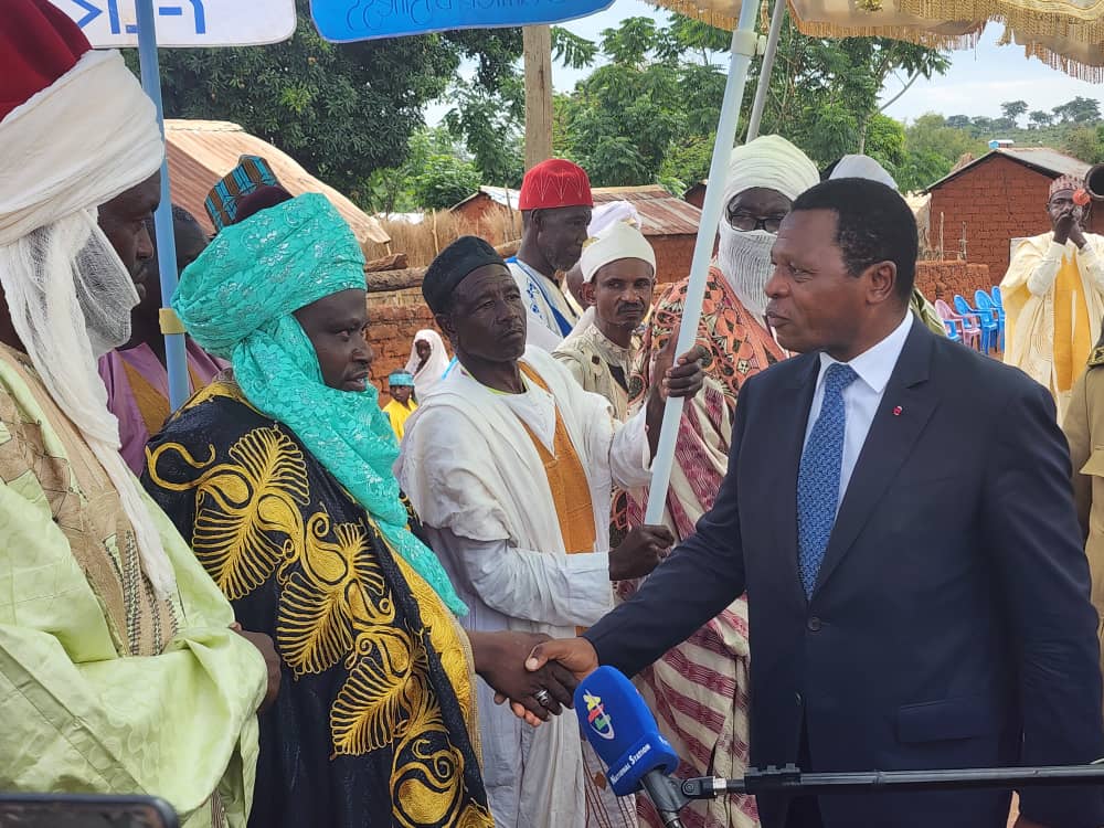 Assistance humanitaire : Le MINAT distribue des dons à plus de 500 sinistrés du département du Mbéré