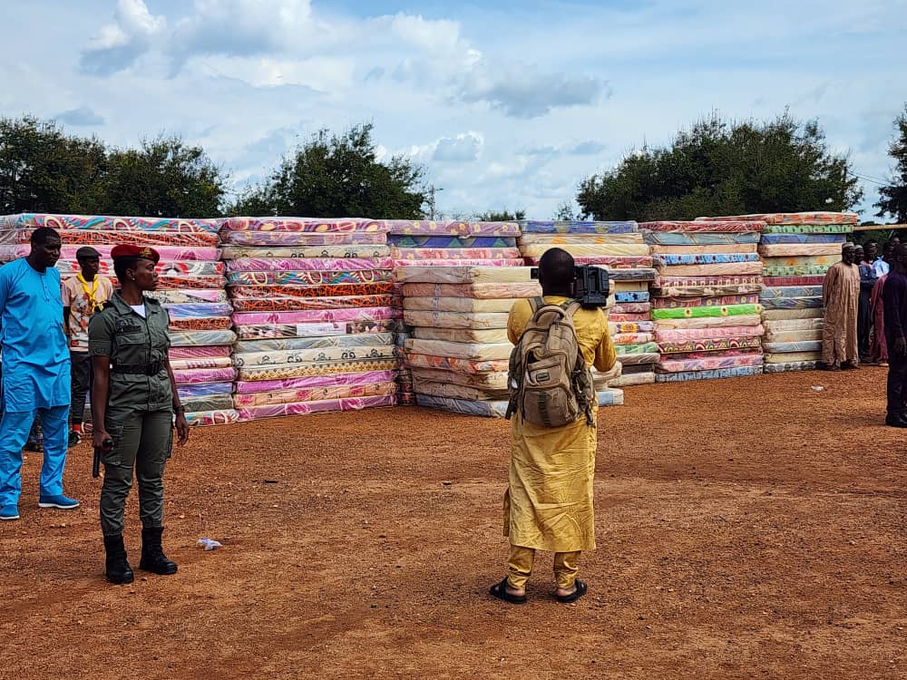 Assistance humanitaire : Le MINAT distribue des dons à plus de 500 sinistrés du département du Mbéré