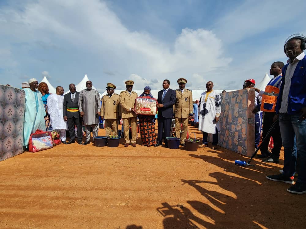 Assistance humanitaire : Le MINAT distribue des dons à plus de 500 sinistrés du département du Mbéré