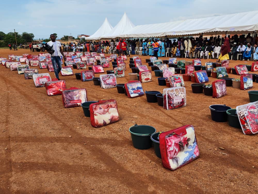 Assistance humanitaire : Le MINAT distribue des dons à plus de 500 sinistrés du département du Mbéré