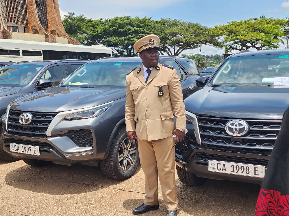 President Paul Biya hands over 94 new vehicles to administrative authorities