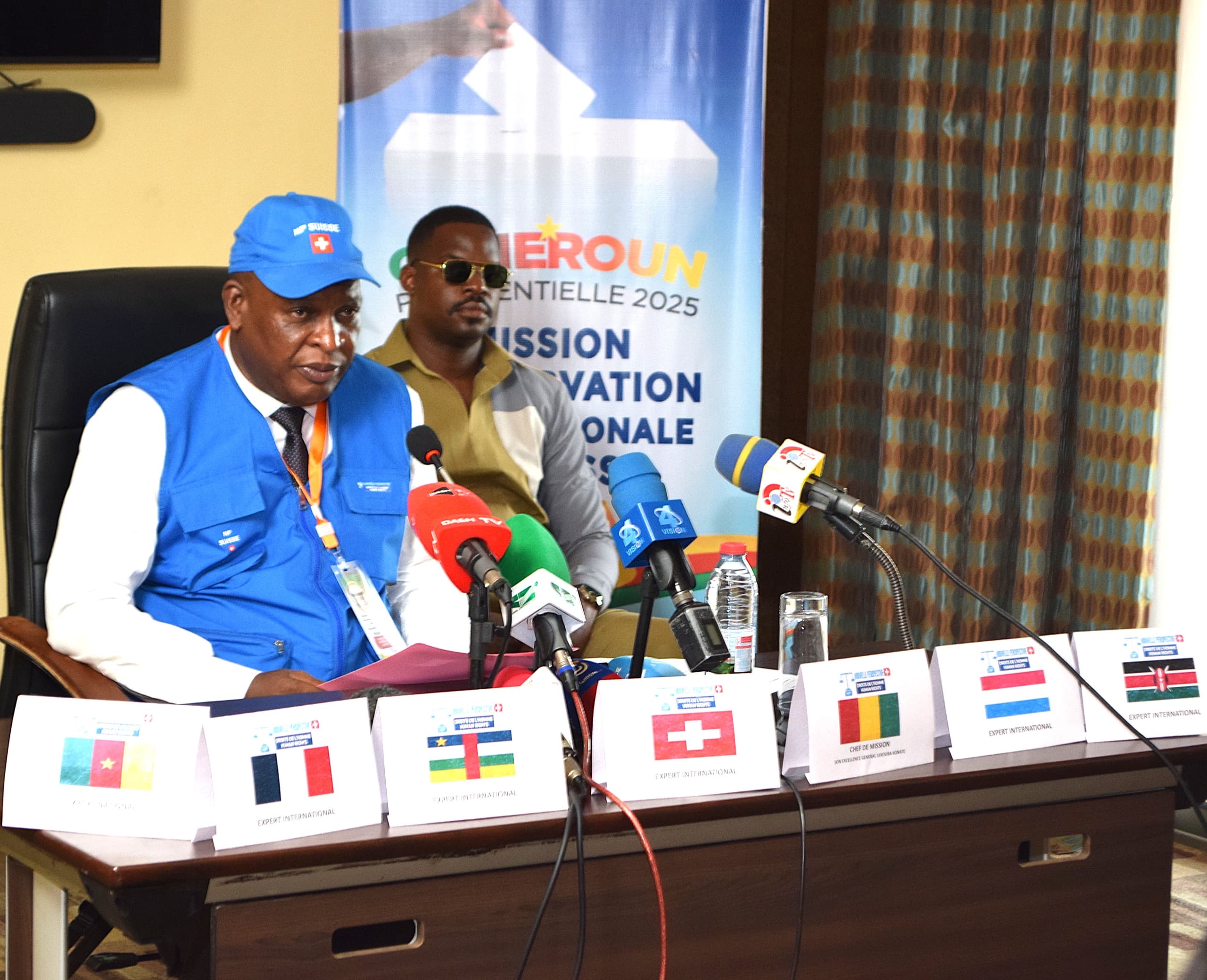 Présidentielle 2025 : Sékouba Konaté apprécie le bon déroulement et la pacifité du scrutin