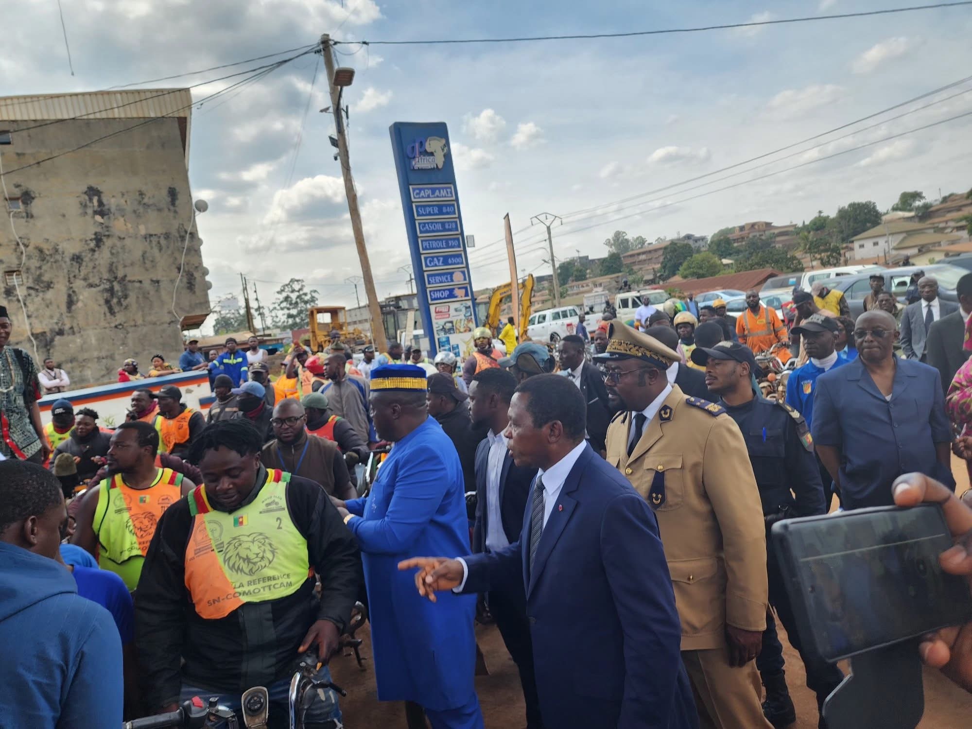 West Region: MINAT Boss Encourages Motorcycle Riders witrh free Fruel and 5000 CFA