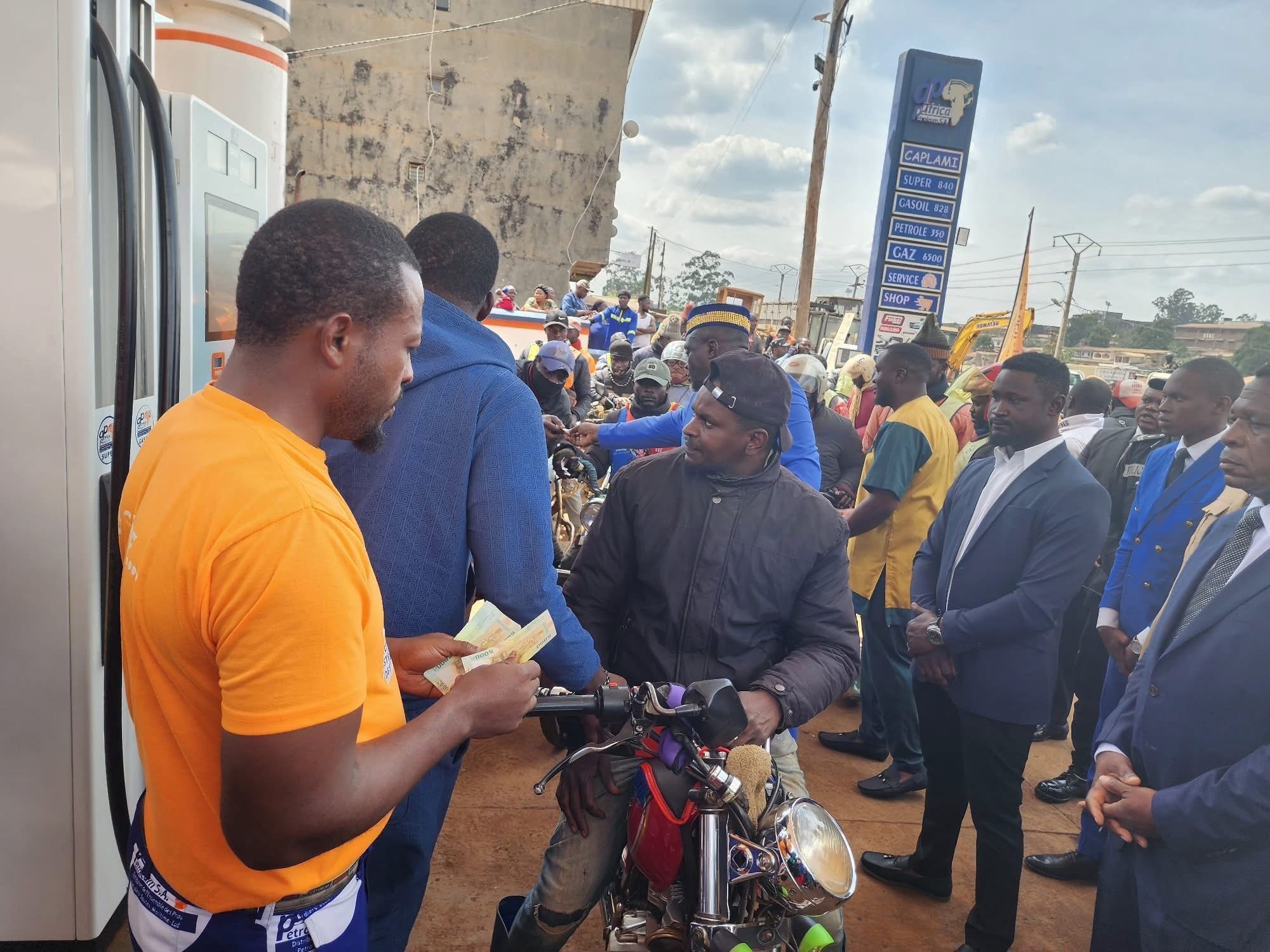 West Region: MINAT Boss Encourages Motorcycle Riders witrh free Fruel and 5000 CFA